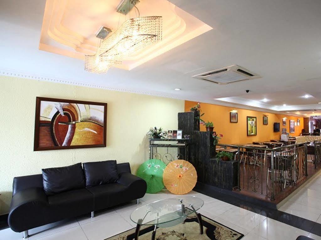 Oyo 103 V'La Garden Hotel Kuala Lumpur Kültér fotó